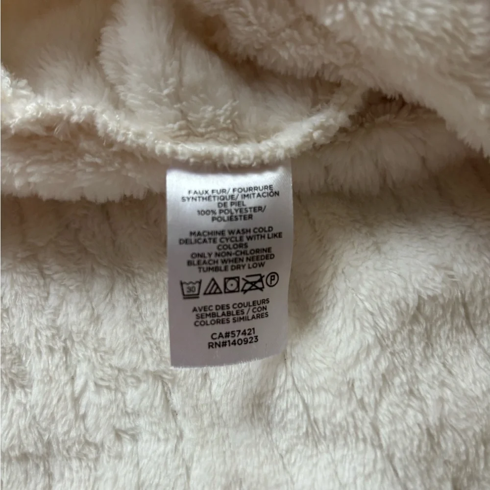 ❄️ LOFT soft fluffy sweatshirt - Picture 8 of 8